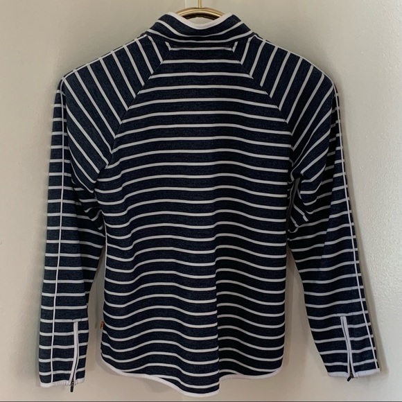 Orvis Women’s Quarter Zip Pullover Sweatshirt - Picture 6 of 10